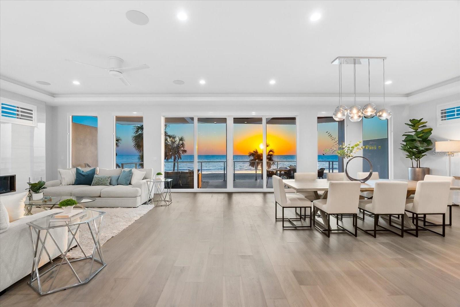 INDIAN ROCKS - Residential