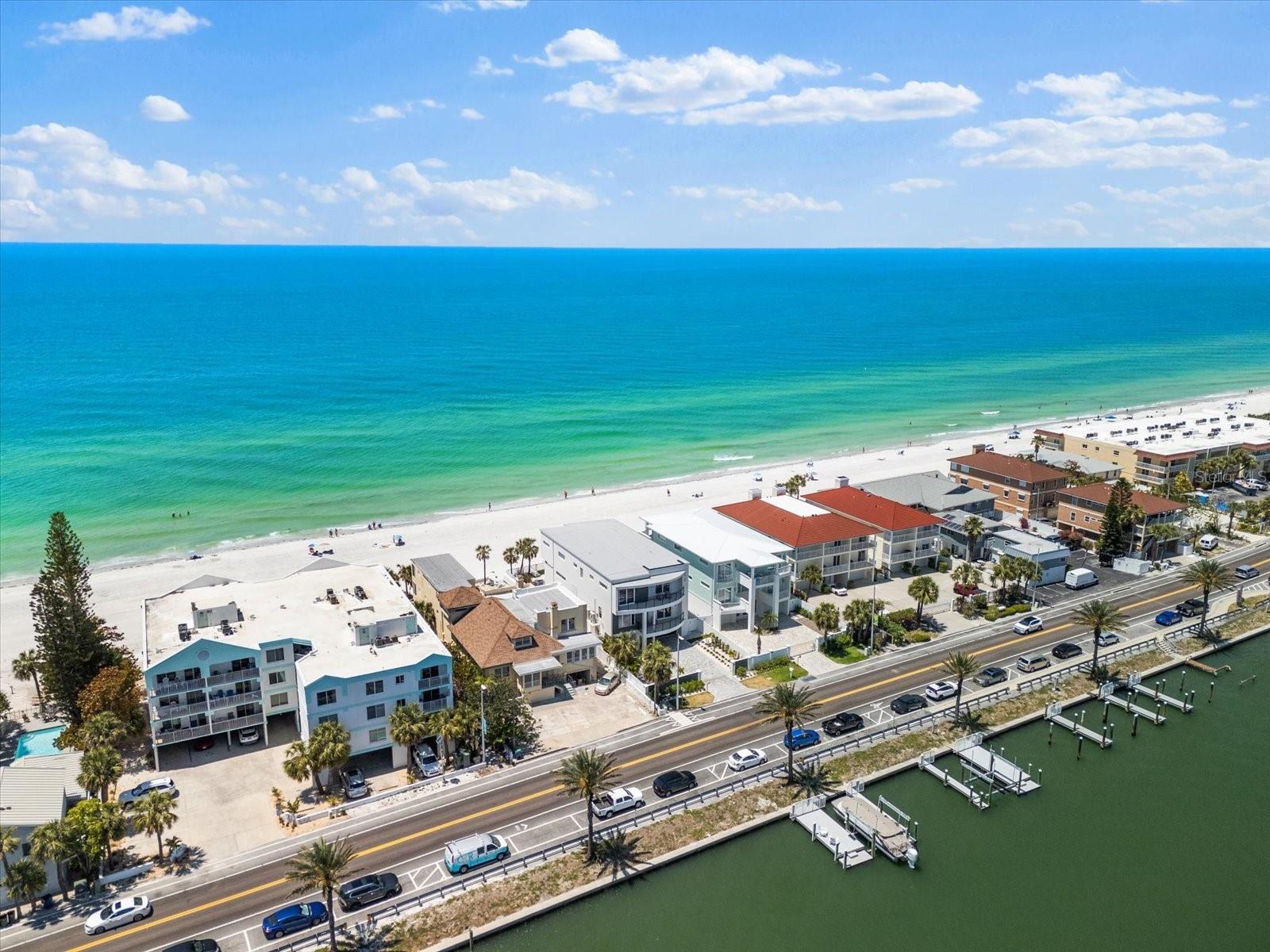 INDIAN ROCKS - Residential