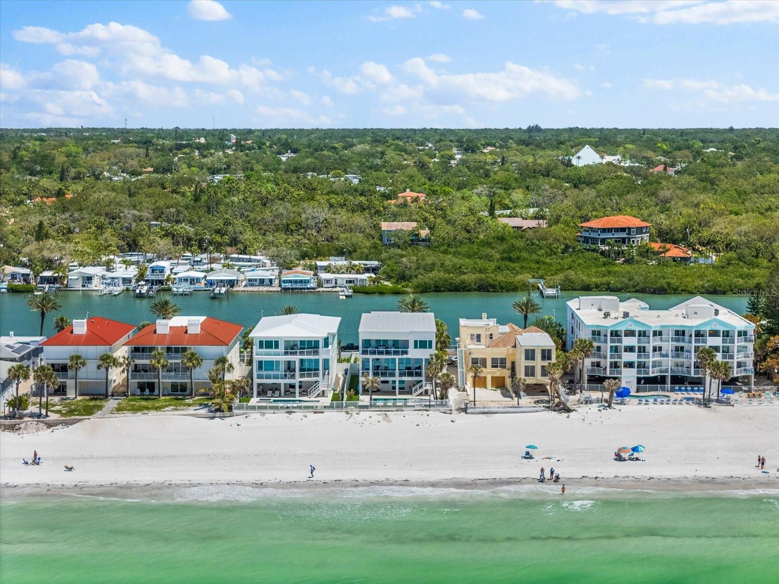 INDIAN ROCKS - Residential