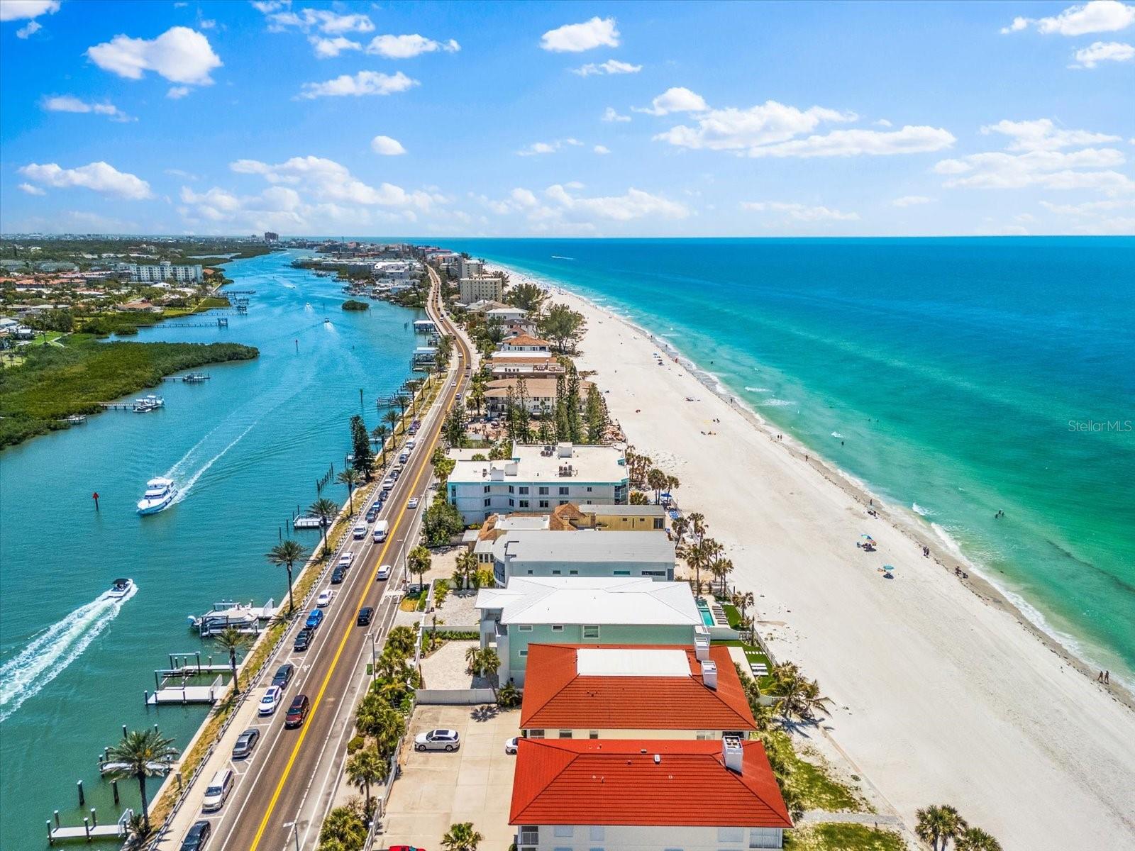 INDIAN ROCKS - Residential