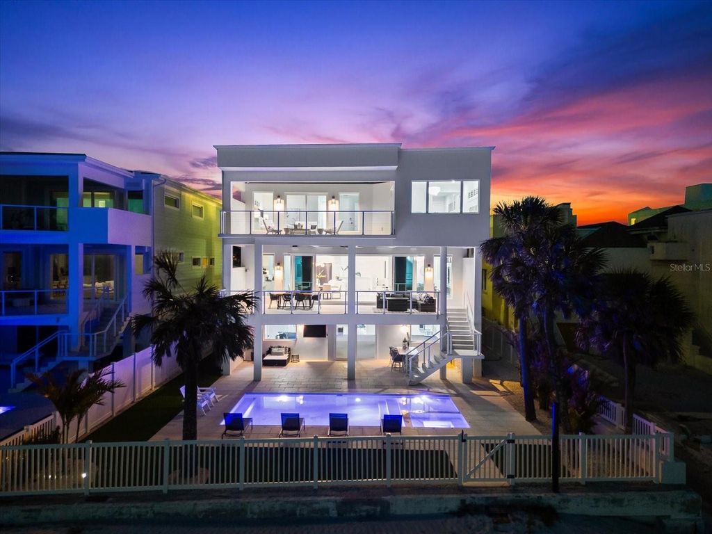 Photo of 32 Gulf Boulevard, Indian Rocks Beach, FL 33785 (MLS # TB8362193)