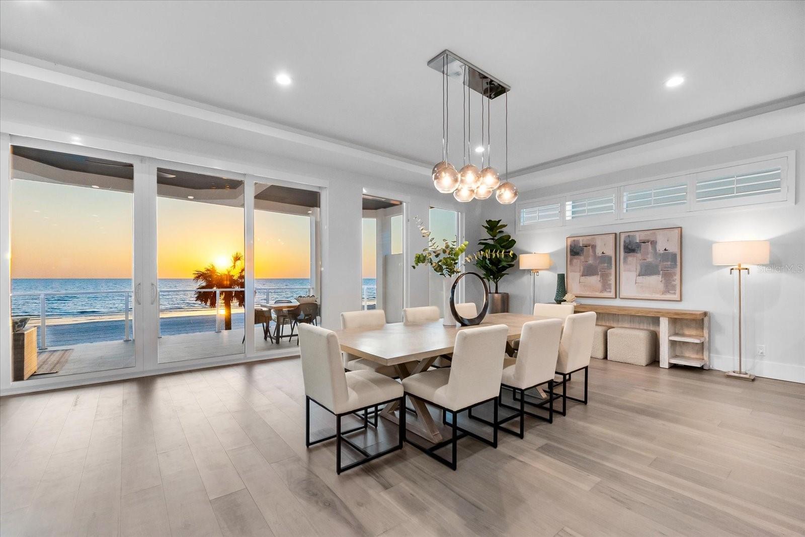 INDIAN ROCKS - Residential