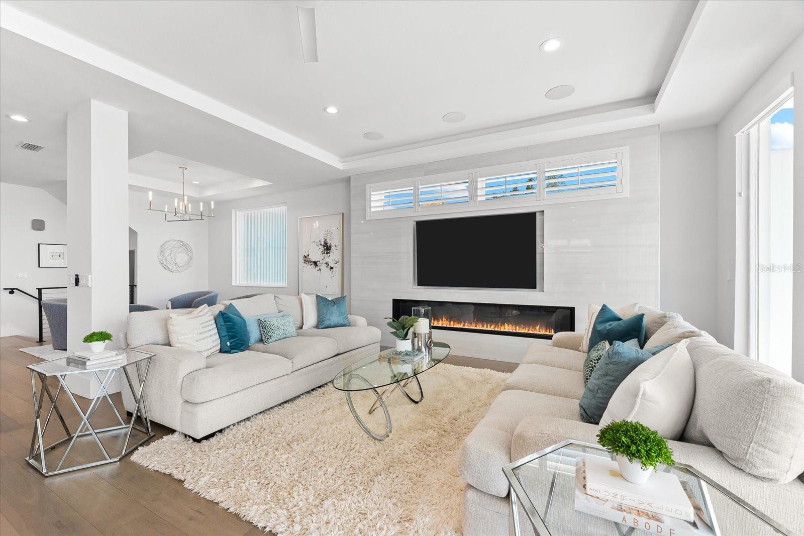 INDIAN ROCKS - Residential