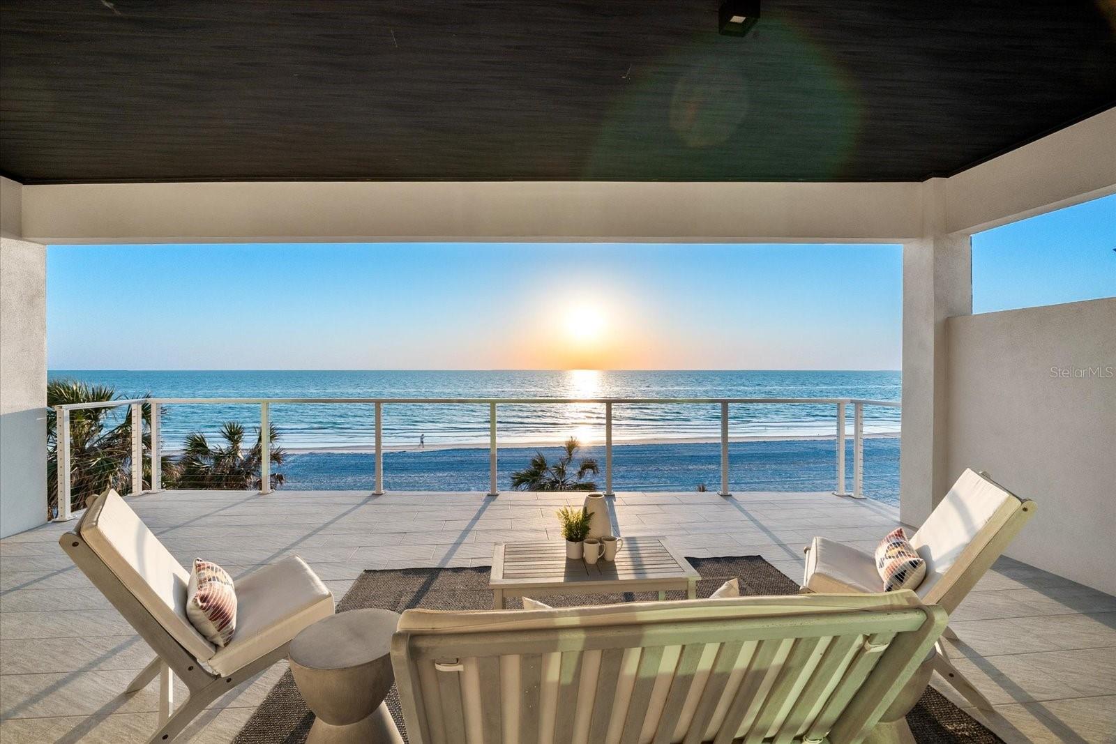 INDIAN ROCKS - Residential