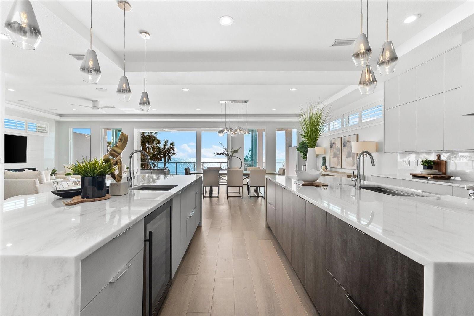 INDIAN ROCKS - Residential