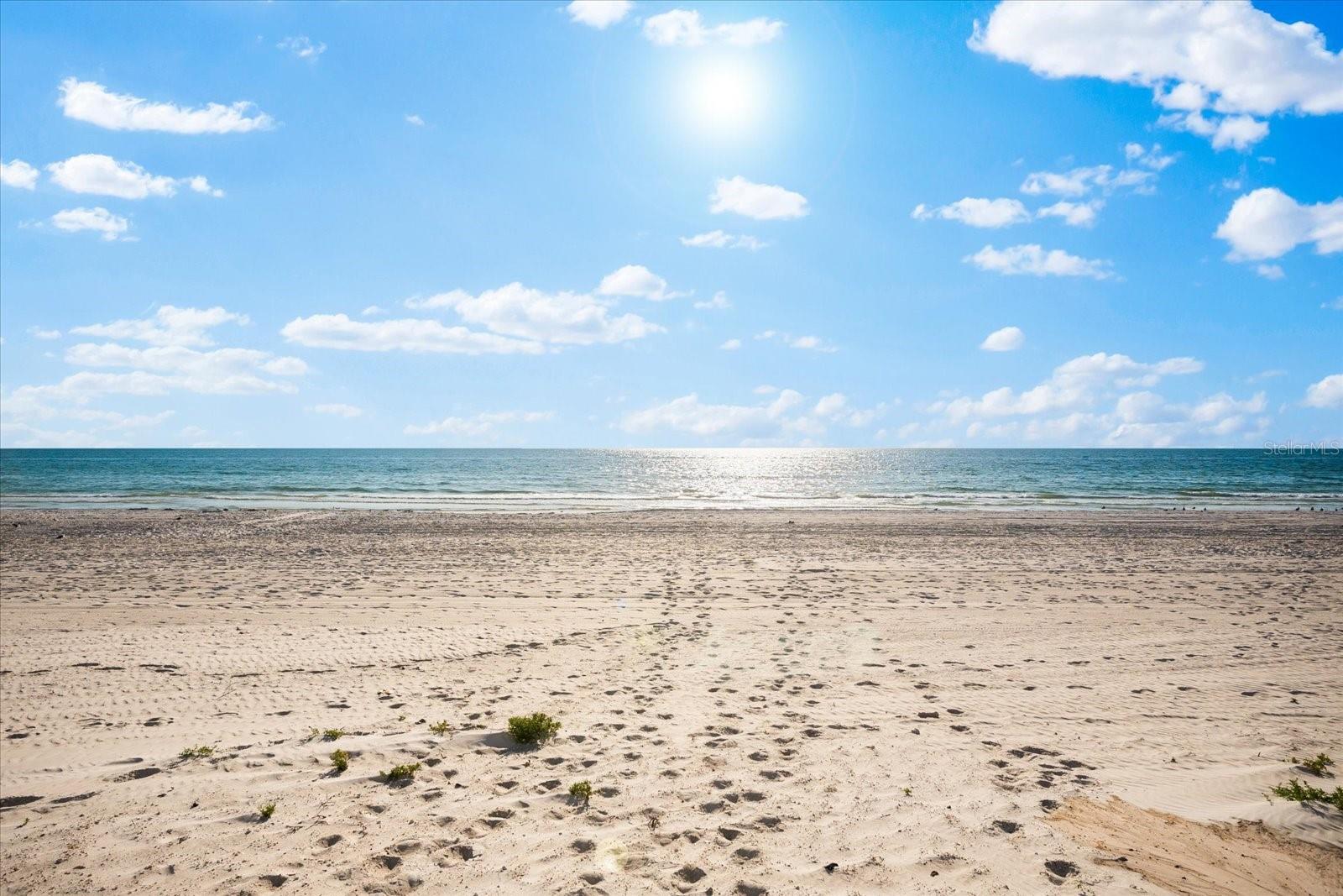 INDIAN ROCKS - Residential