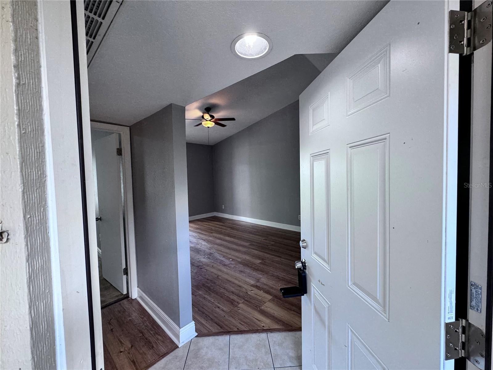 PLAZA/MILLENIUM - Residential Lease