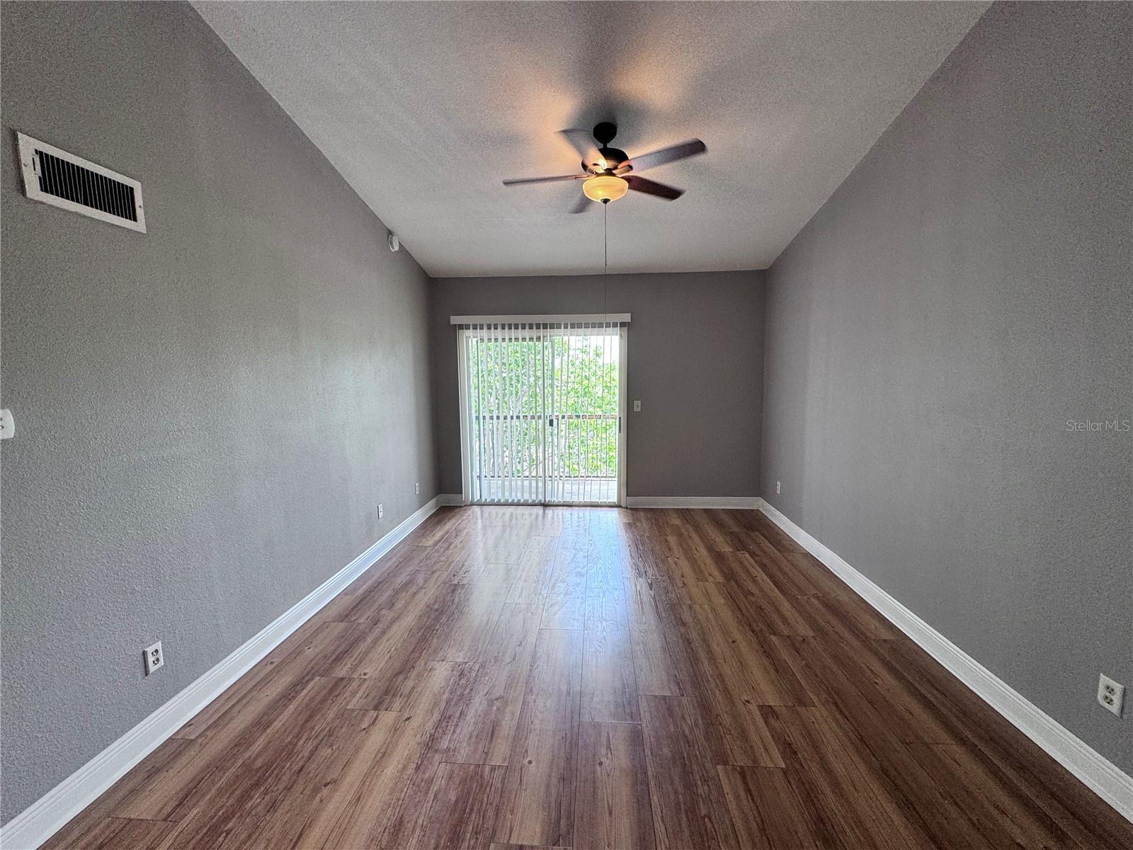 PLAZA/MILLENIUM - Residential Lease