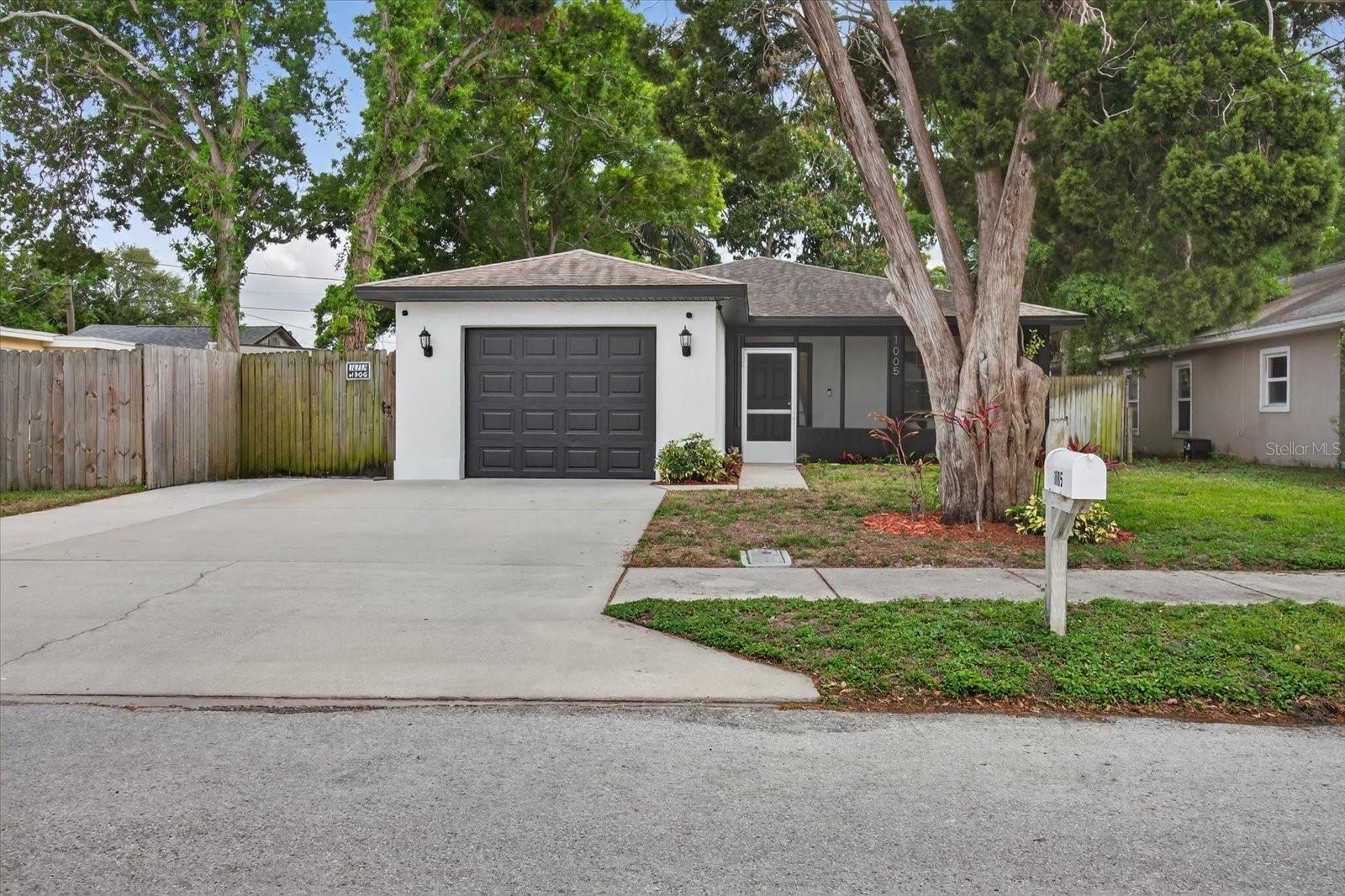 HIGHLAND PARK - Residential