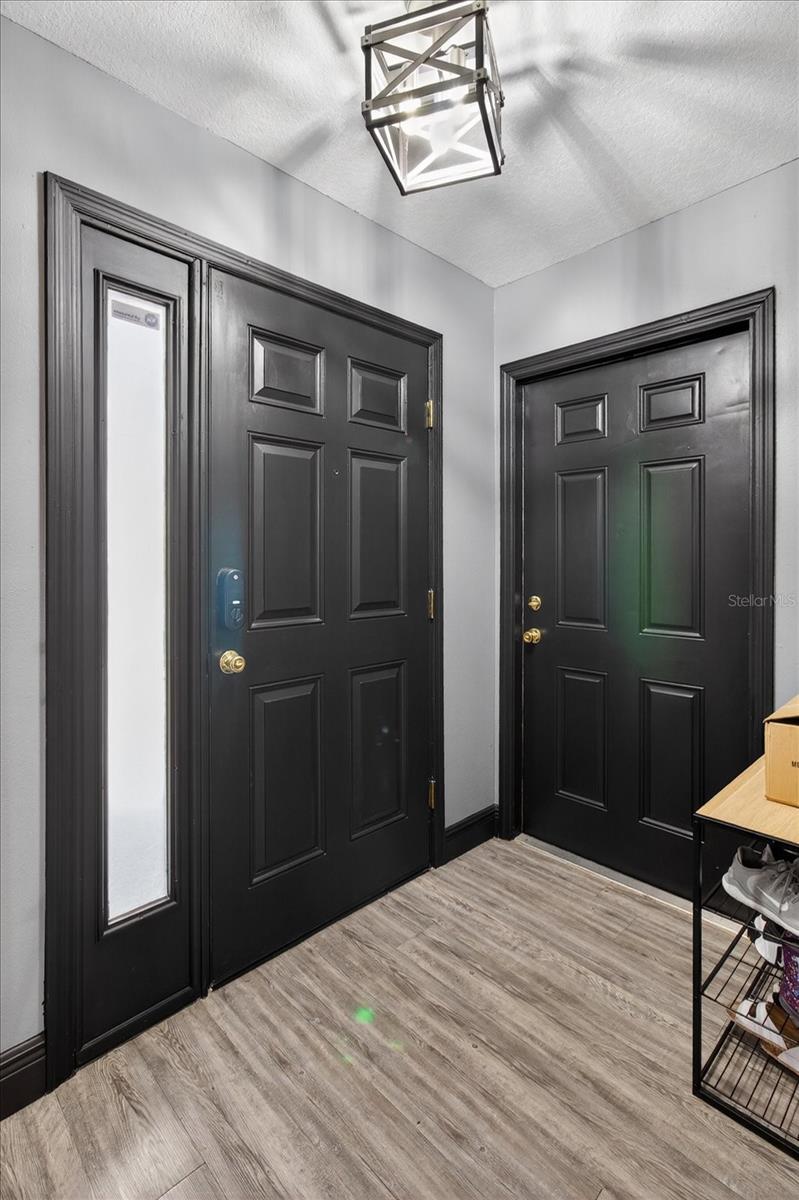 HIGHLAND PARK - Residential