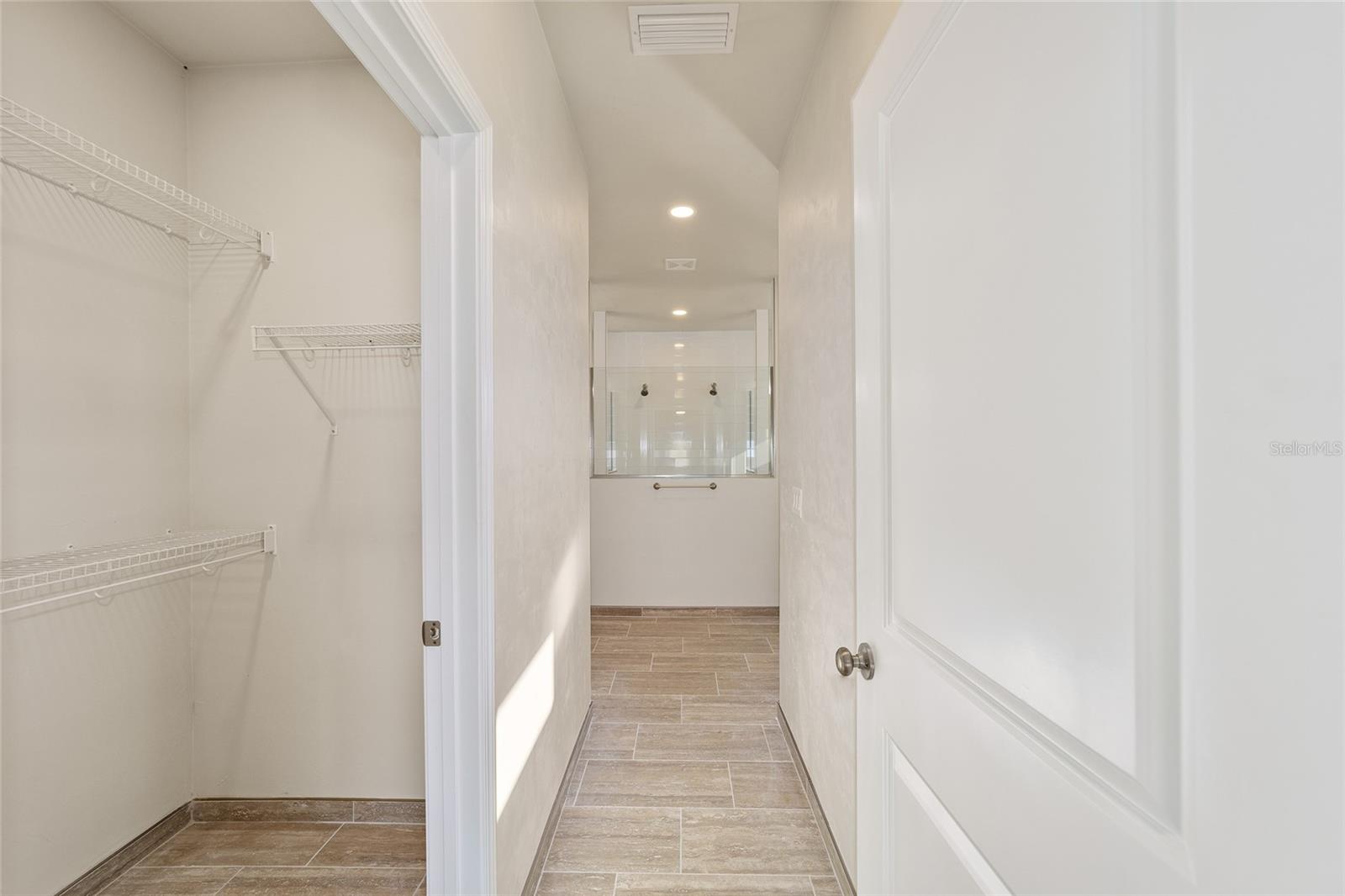 GRAND OAKS AT TOWER PH 2 PB 37 PG 63 - Residential