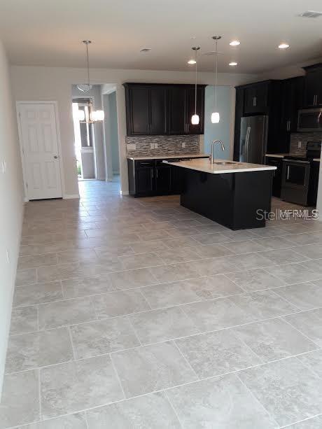 RANDAL PARK PH 4 - Residential Lease