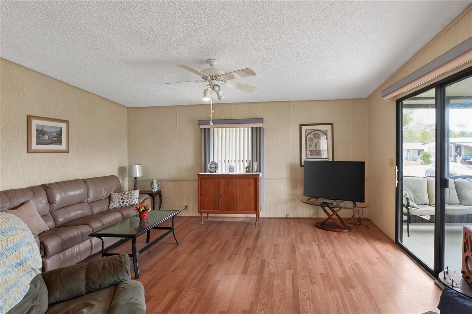 BROOKHAVEN VILLAGE FIRST ADD - Residential