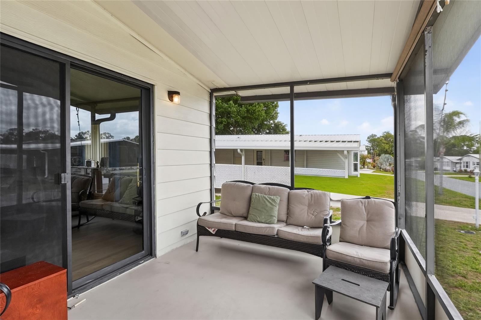 BROOKHAVEN VILLAGE FIRST ADD - Residential