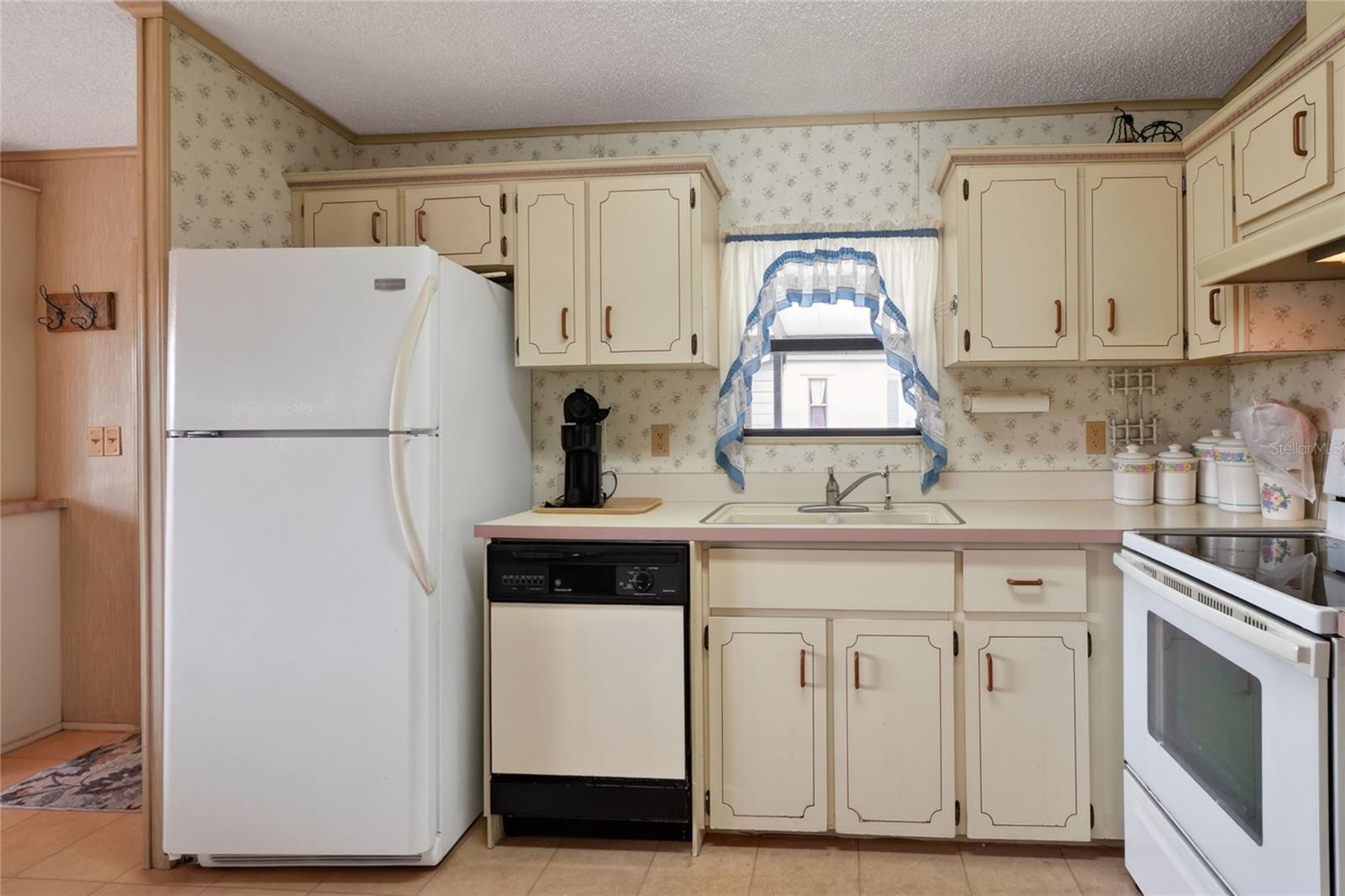 BROOKHAVEN VILLAGE FIRST ADD - Residential