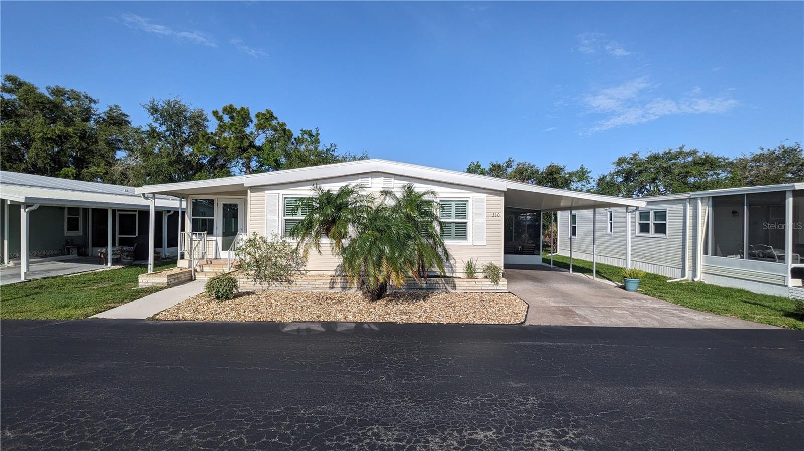 310 TROPIC DRIVE