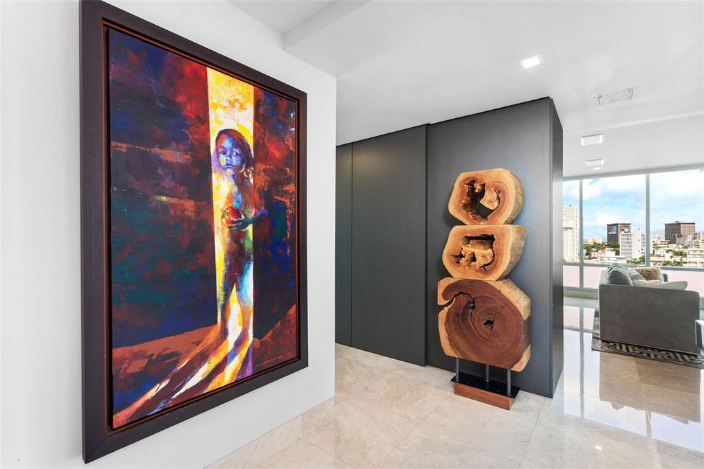 COSMOPOLITAN - Residential