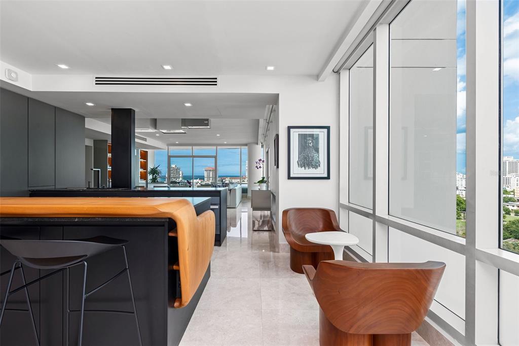 COSMOPOLITAN - Residential