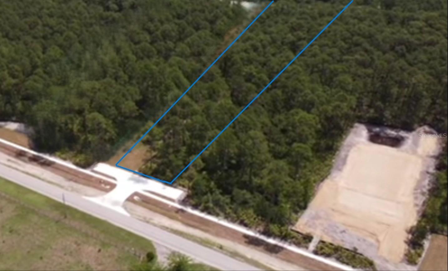 A rare opportunity to own a wooded estate lot offering privacy and tranquility, perfect for building your dream home in the heart of Ormond Beach. These spacious homesites provide ample room for additions such as a detached garage, swimming pool, cabana, and more.