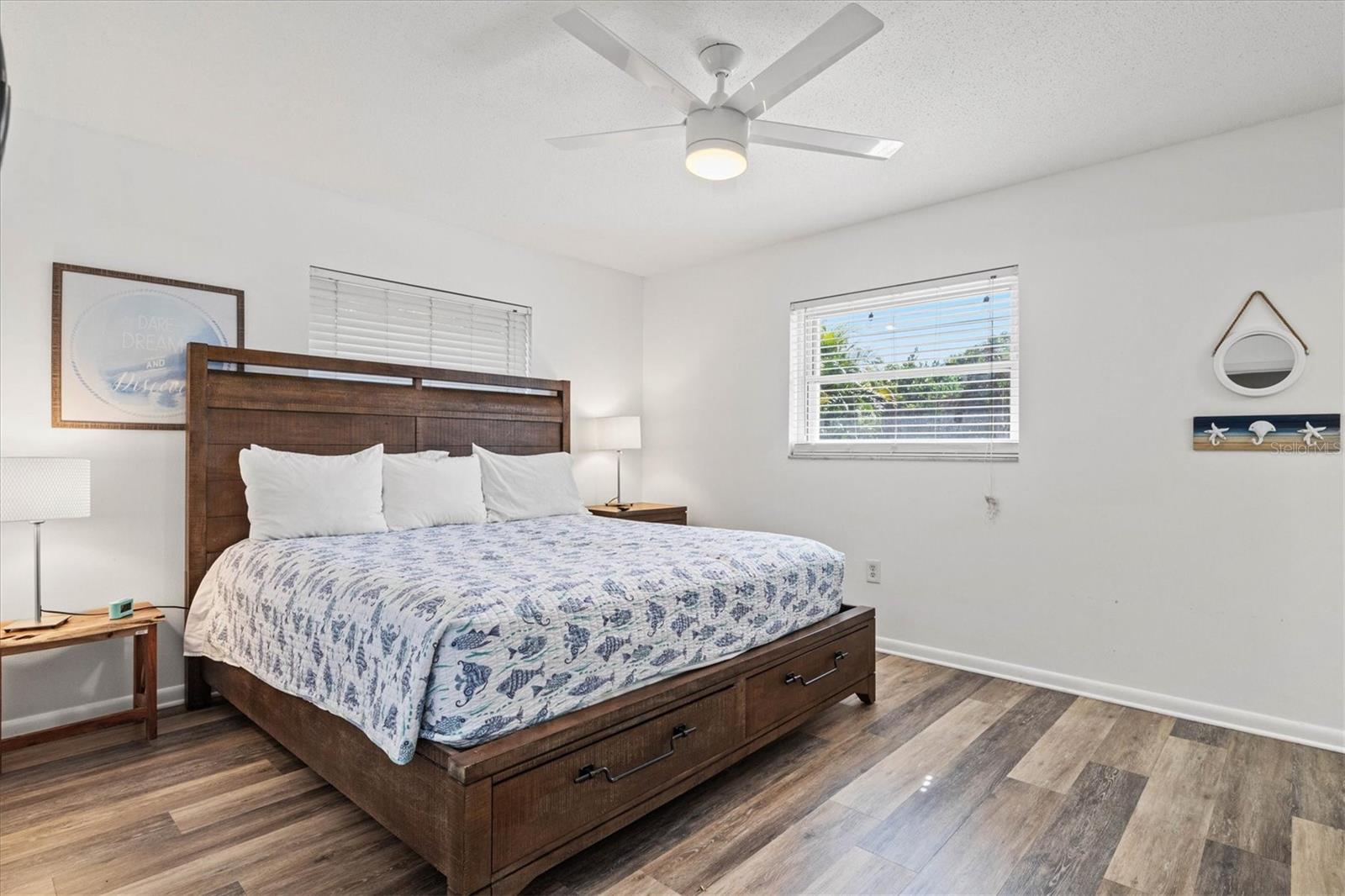 SOUTH GATE - Residential Lease