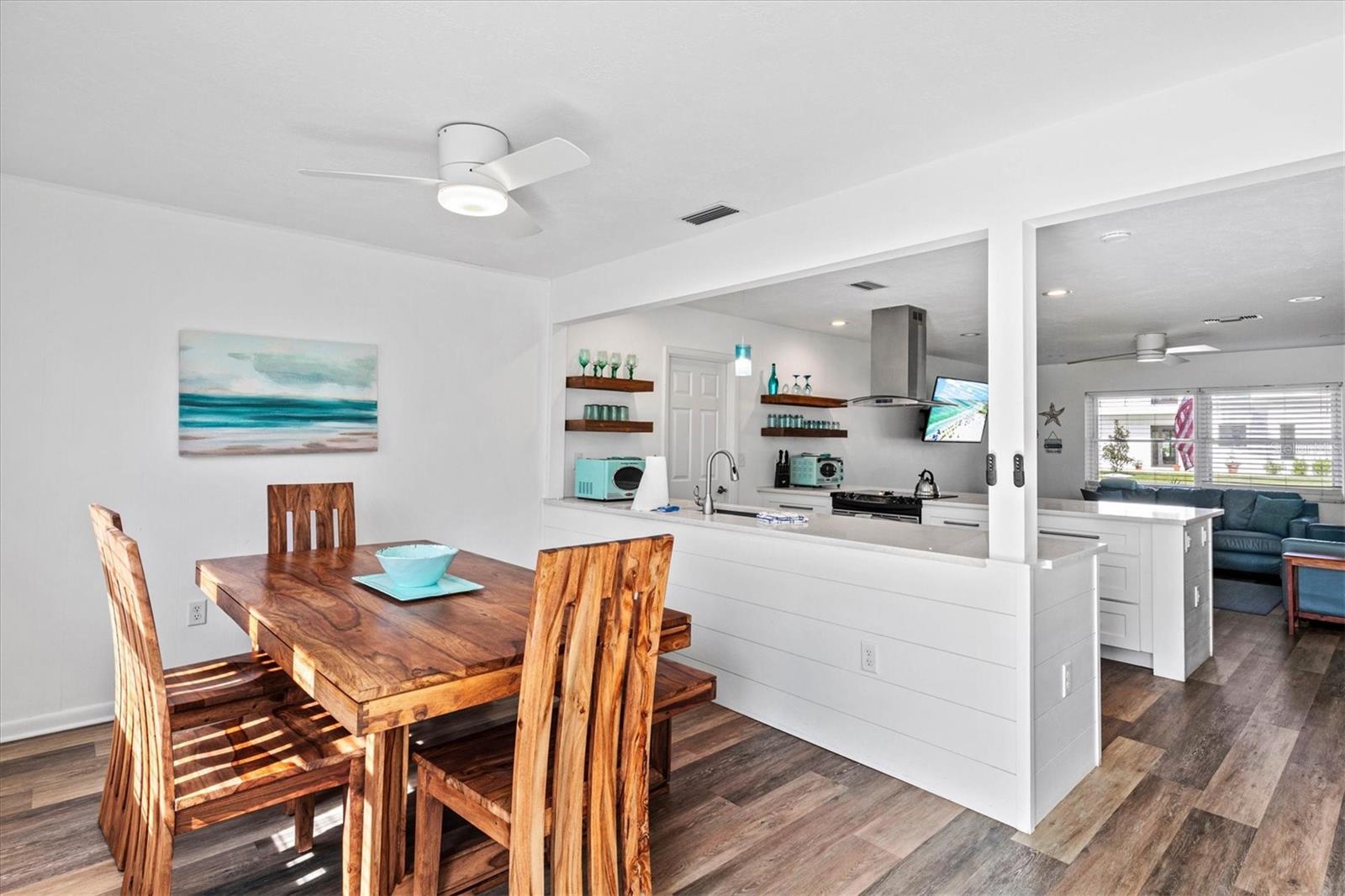 SOUTH GATE - Residential Lease