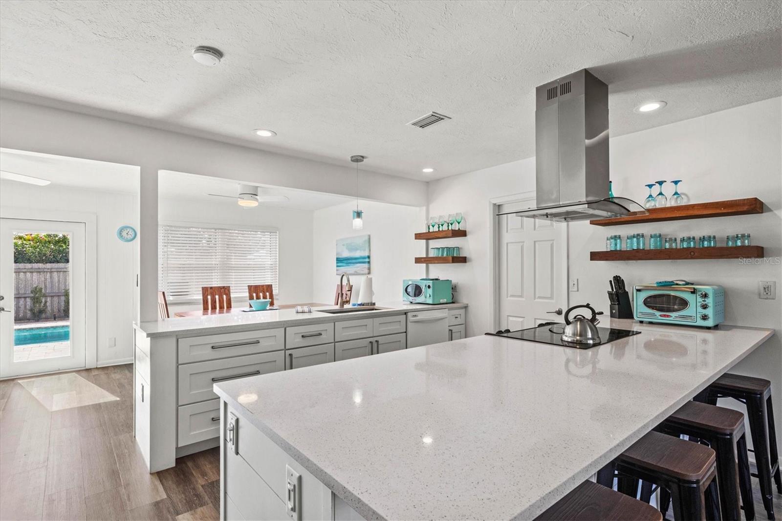 SOUTH GATE - Residential Lease