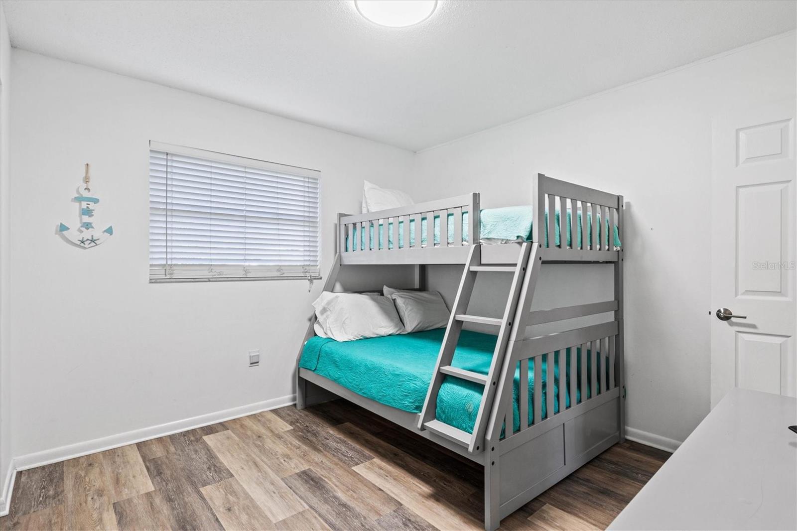 SOUTH GATE - Residential Lease