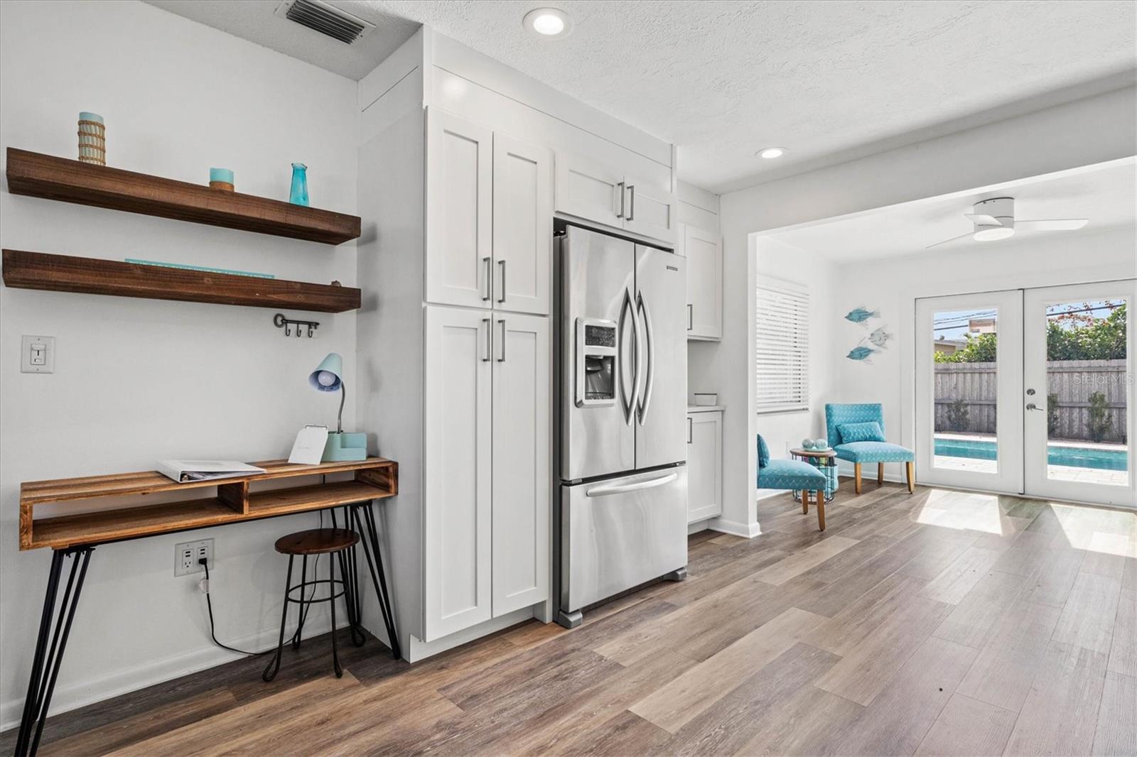 SOUTH GATE - Residential Lease