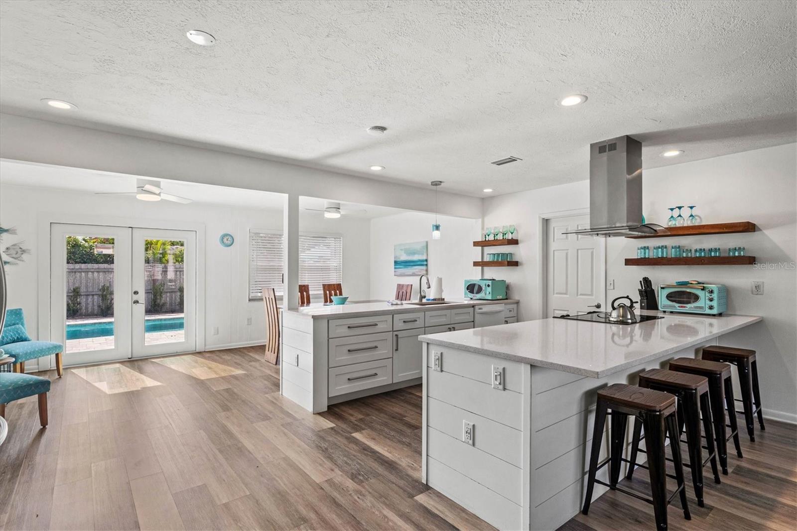 SOUTH GATE - Residential Lease