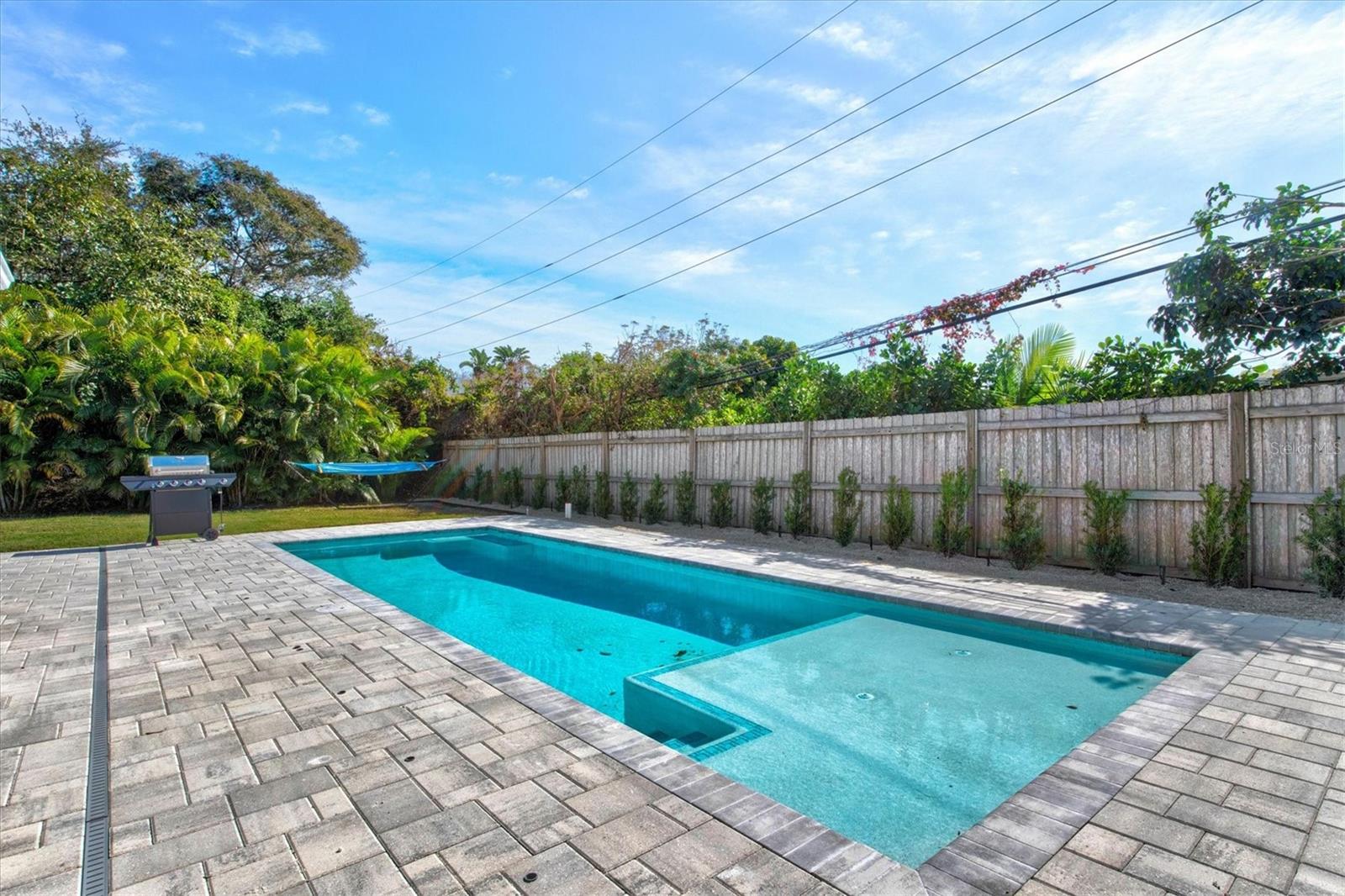 SOUTH GATE - Residential Lease