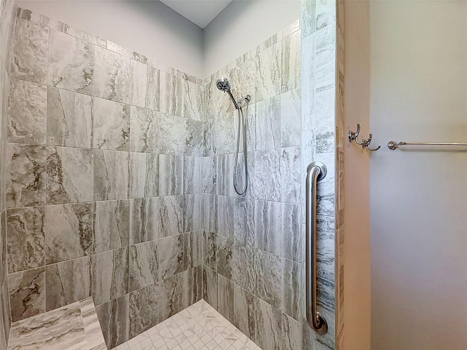 CLEARVIEW ESTATES - Residential