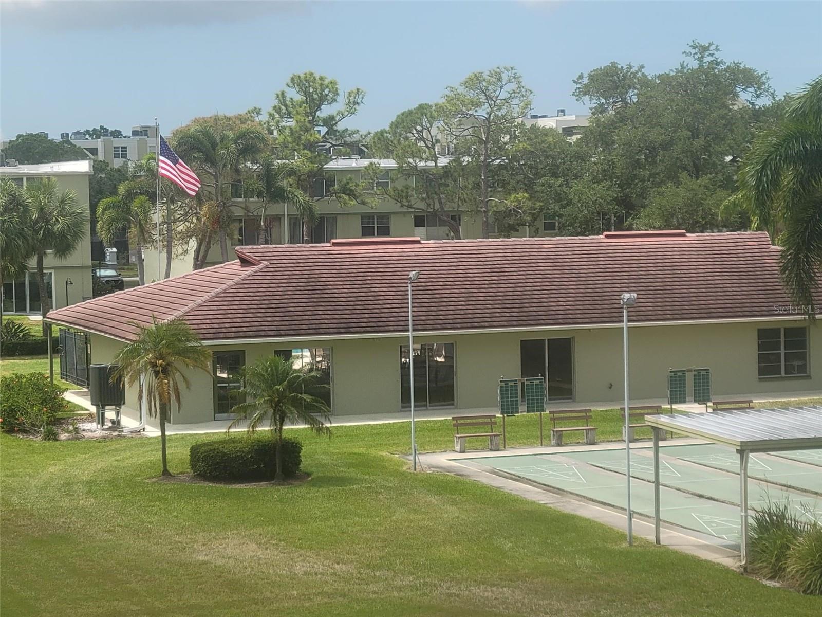 WINSTON PARK NORTHEAST - Residential