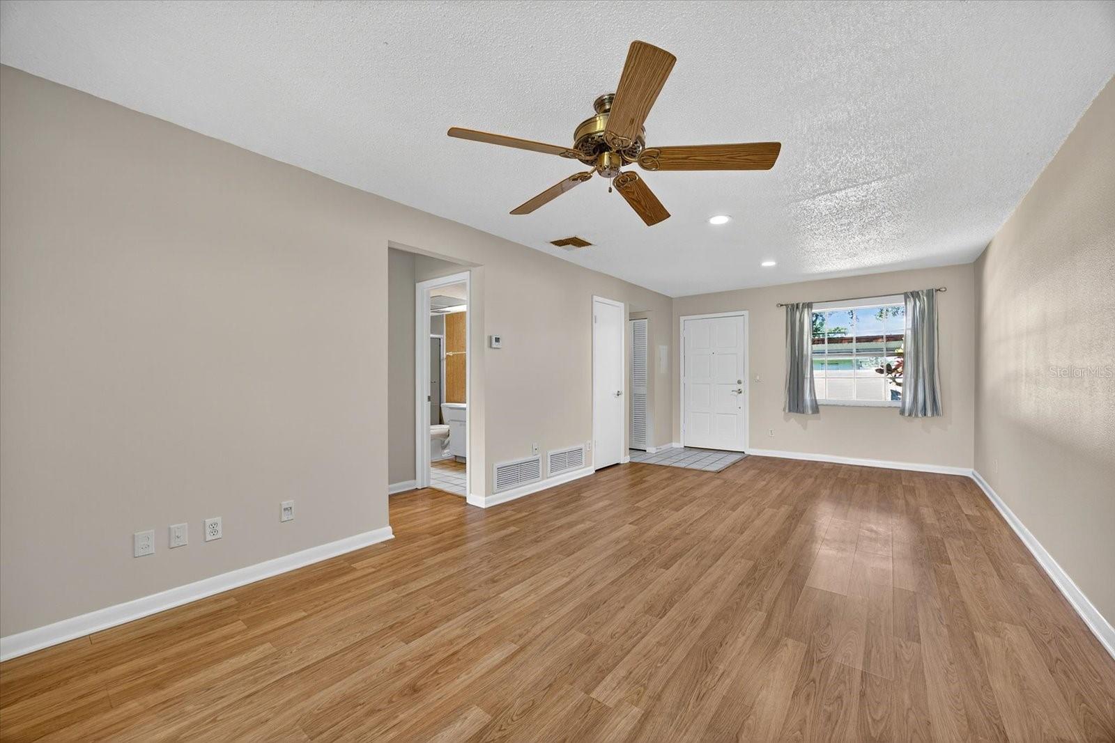 PINEHURST VILLAGE - Residential