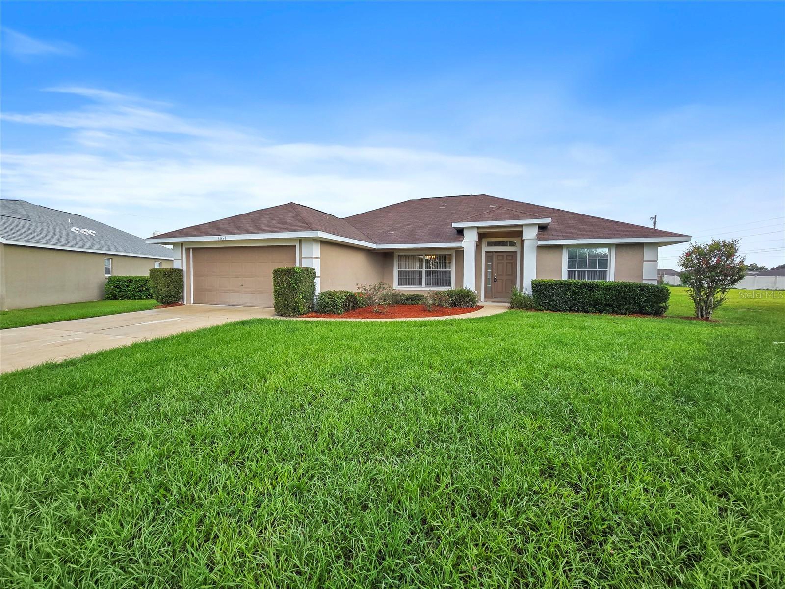 $0 SECURITY DEPOSIT offered for those that qualify through Termwise.
Welcome to 6051 SW 81st Street, a wonderful home situated in the vibrant community of Ocala, Florida. This inviting residence boasts 3 bedrooms and 2 bathrooms, offering a spacious 1,708 sq ft of living space, perfect for families or those seeking a comfortable retreat.
Upon entering, youll be greeted by a bright and open floor plan that seamlessly connects the living room, dining area, and kitchen. The living room creates an ideal space for relaxation and entertaining, while the kitchen features modern appliances and ample counter space, making meal preparation a delight.
The primary suite serves as a tranquil escape, complete with its own en-suite bathroom for added privacy and convenience. The additional bedrooms are generously sized, providing flexibility for family, guests, or a home office.
Outside, you'll find a lovely backyard that offers plenty of room for outdoor activities, gardening, or simply enjoying the beautiful Florida weather.