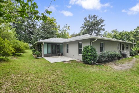 A home in CITRUS SPRINGS