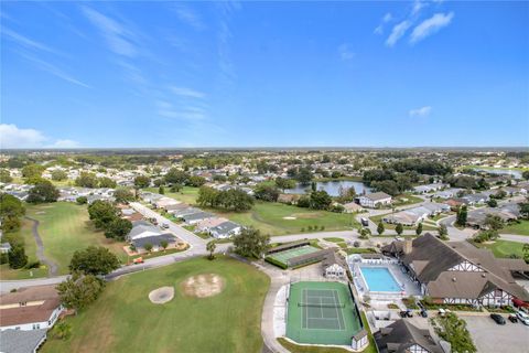 A home in LAKELAND