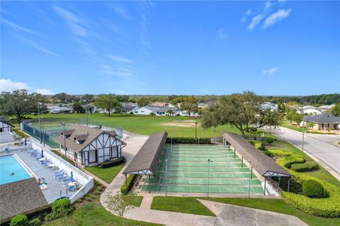 A home in LAKELAND