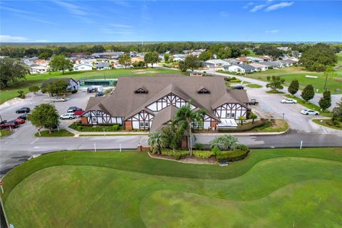 A home in LAKELAND