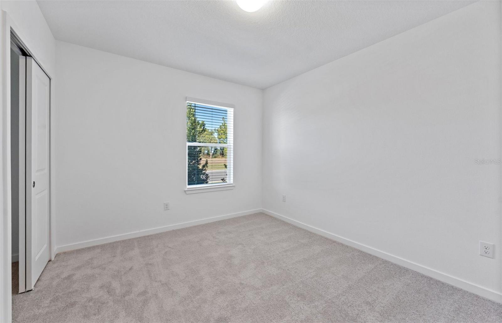 OAKFIELD LAKES - Residential