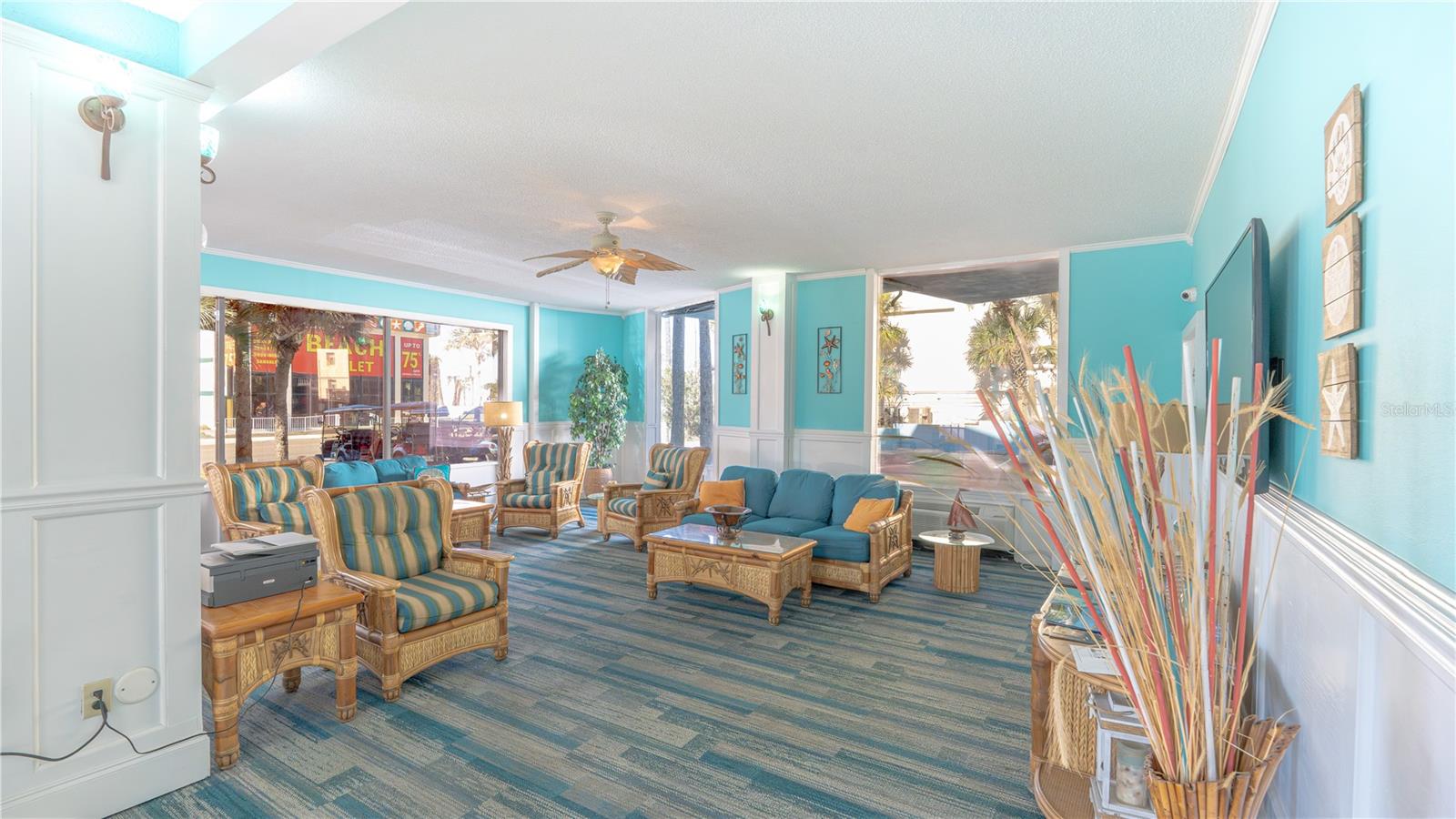 FOUNTAIN BEACH RESORT CONDO - Residential