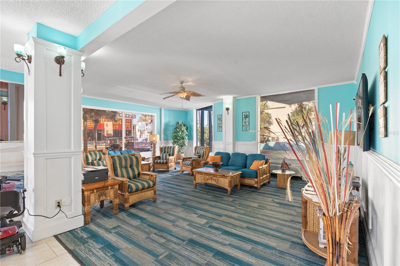 FOUNTAIN BEACH RESORT CONDO - Residential