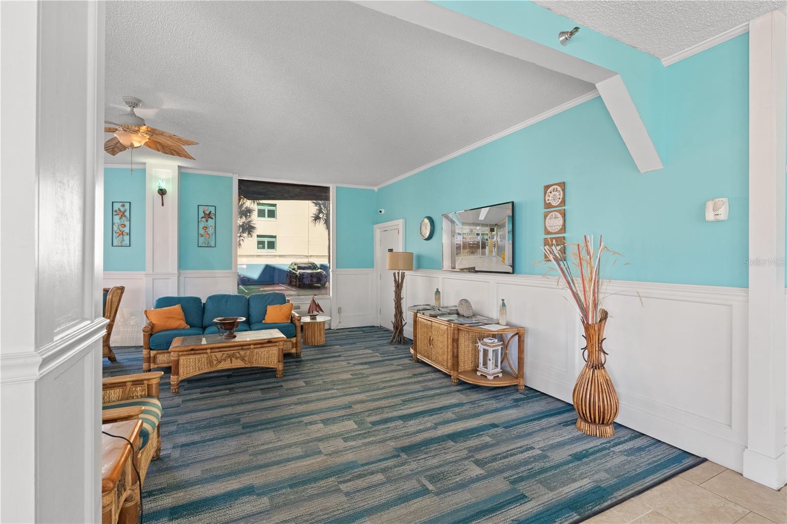 FOUNTAIN BEACH RESORT CONDO - Residential