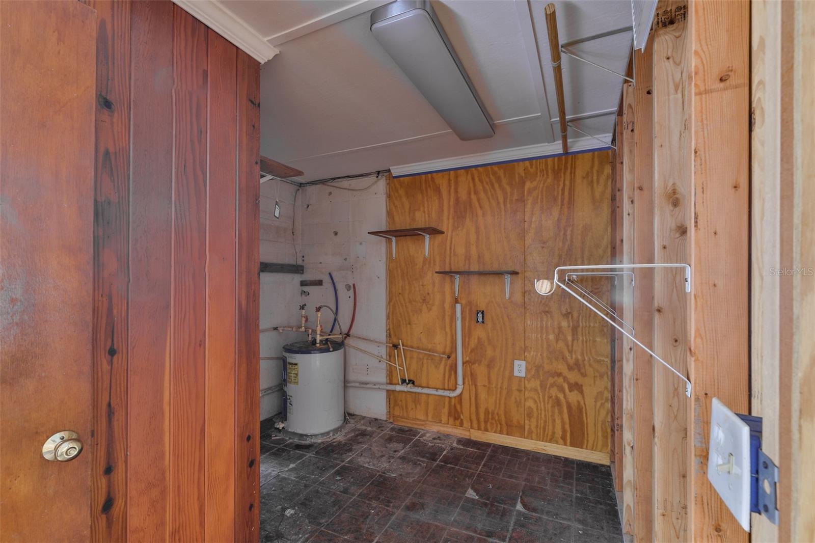 UNPLATTED - Residential