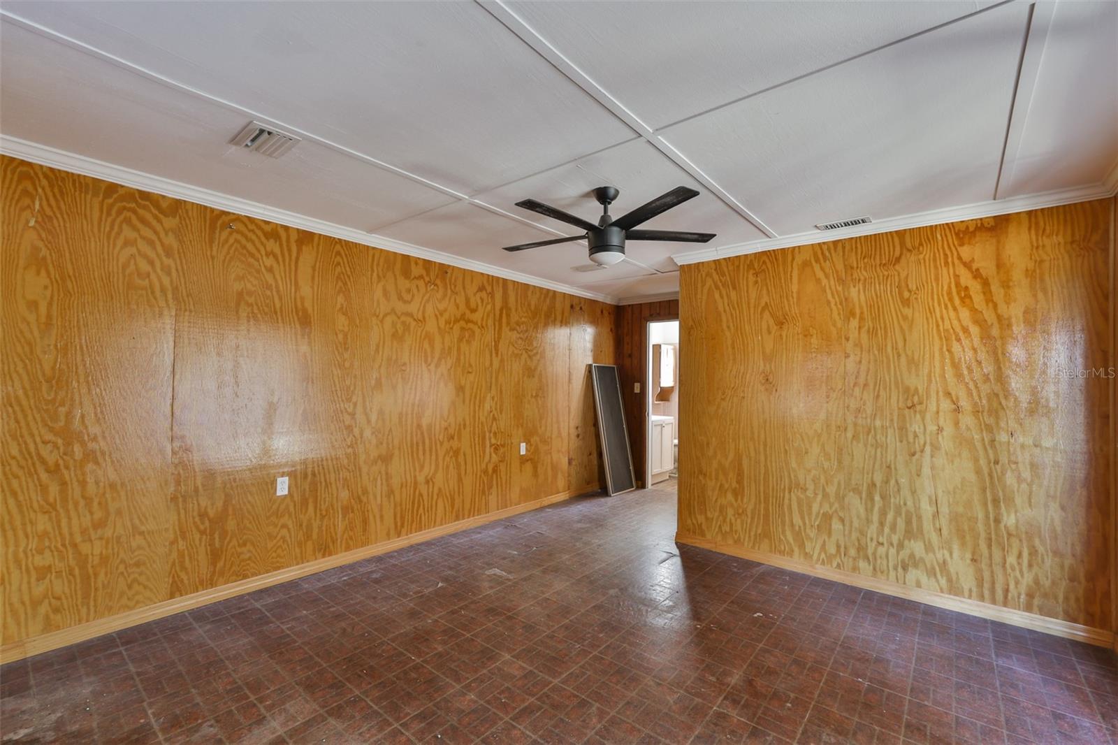 UNPLATTED - Residential