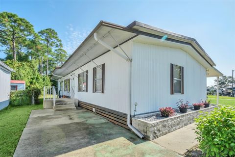 A home in PORT ORANGE