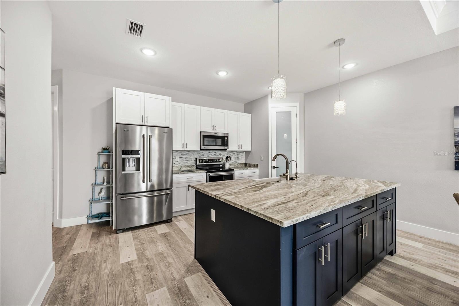 PUNTA GORDA ISLES SEC 14 - Residential Income