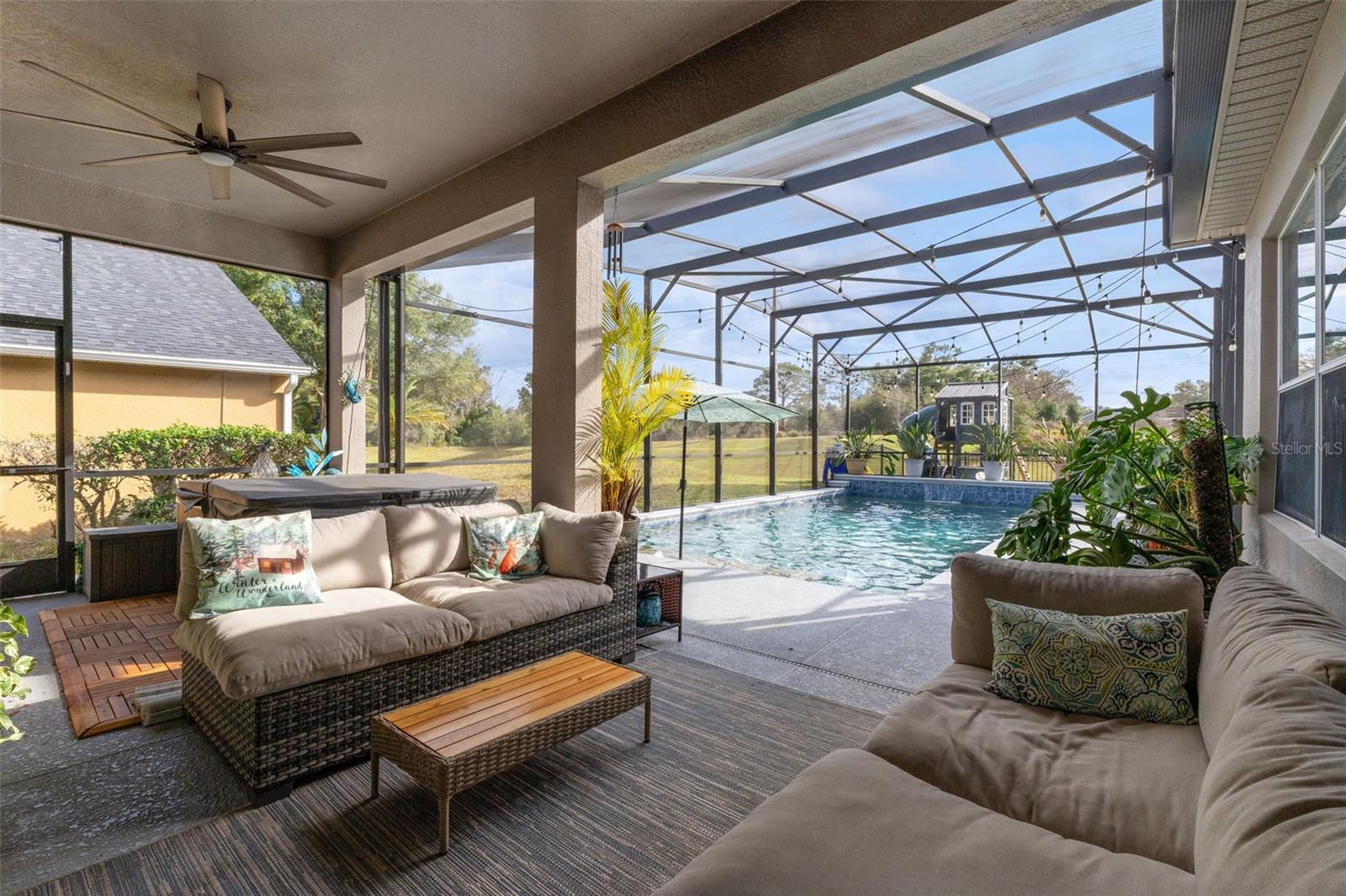 BRENTWOOD CLUB - Residential