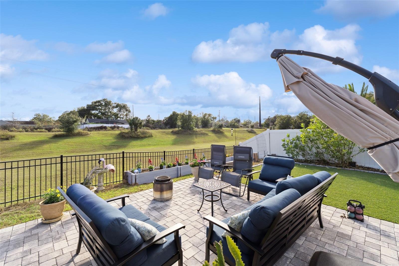 BRENTWOOD CLUB - Residential