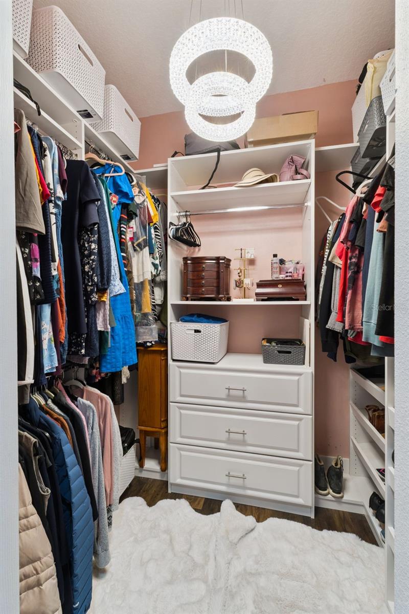 BRENTWOOD CLUB - Residential