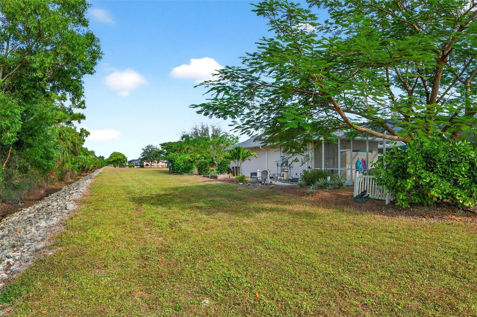 PUNTA GORDA ISLES SEC 18 - Residential